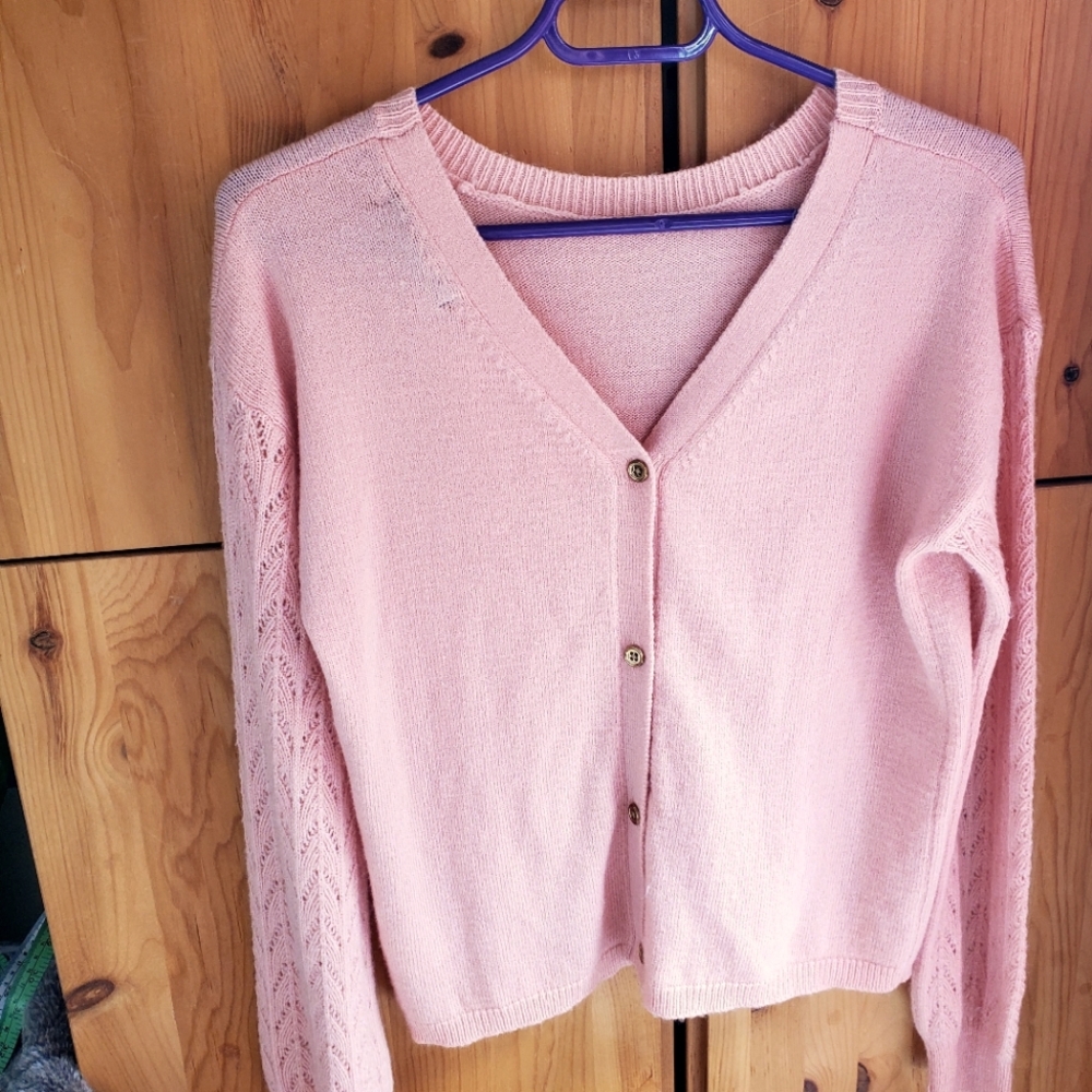 Banana Republic Baby Pink Vee Neck Cardigan with Lacy Sleeves size XS
